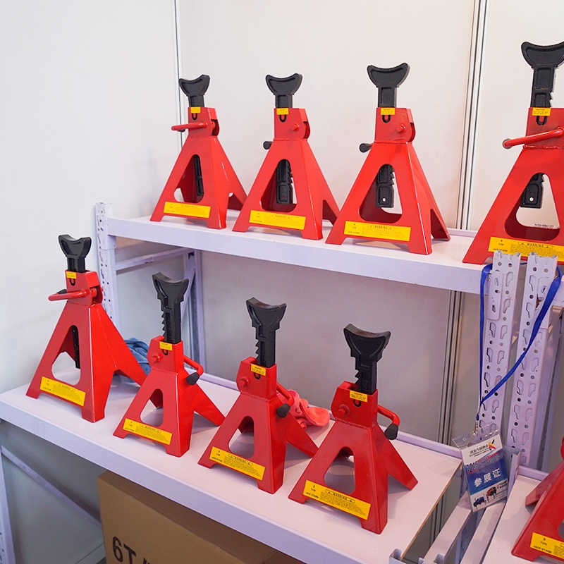 Equipo de reparación esencial  - Heavy Equipment Jack Stands reseña y precio
